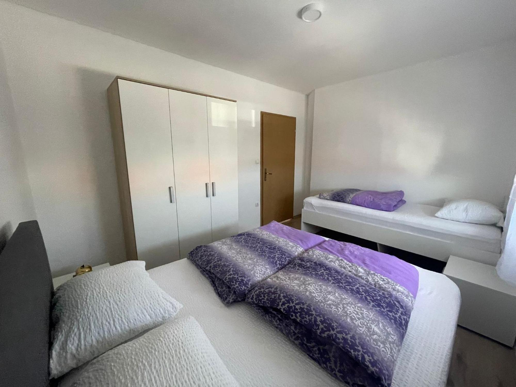 Apartmani Zuti เนอุม ภายนอก รูปภาพ