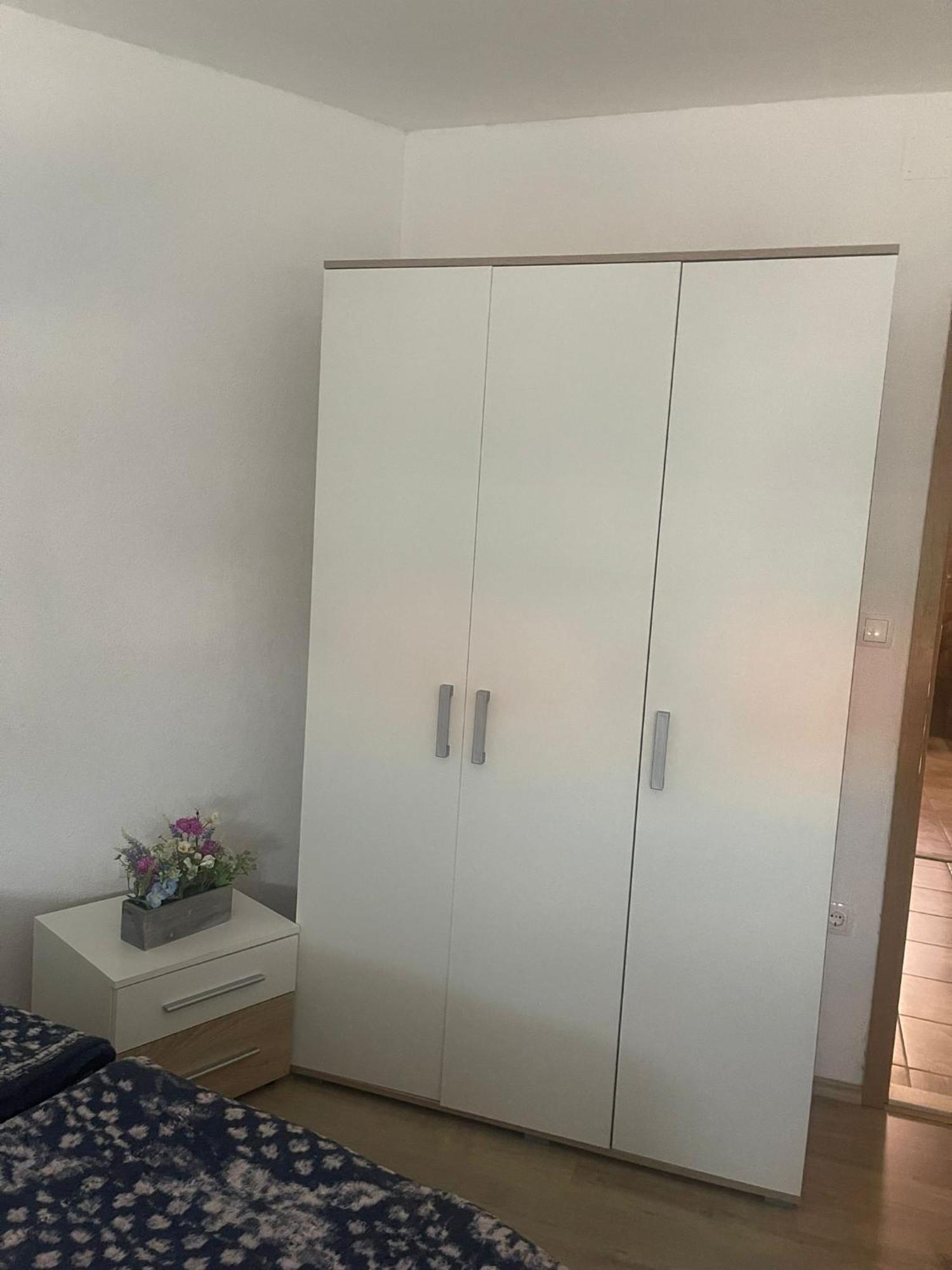 Apartmani Zuti เนอุม ภายนอก รูปภาพ
